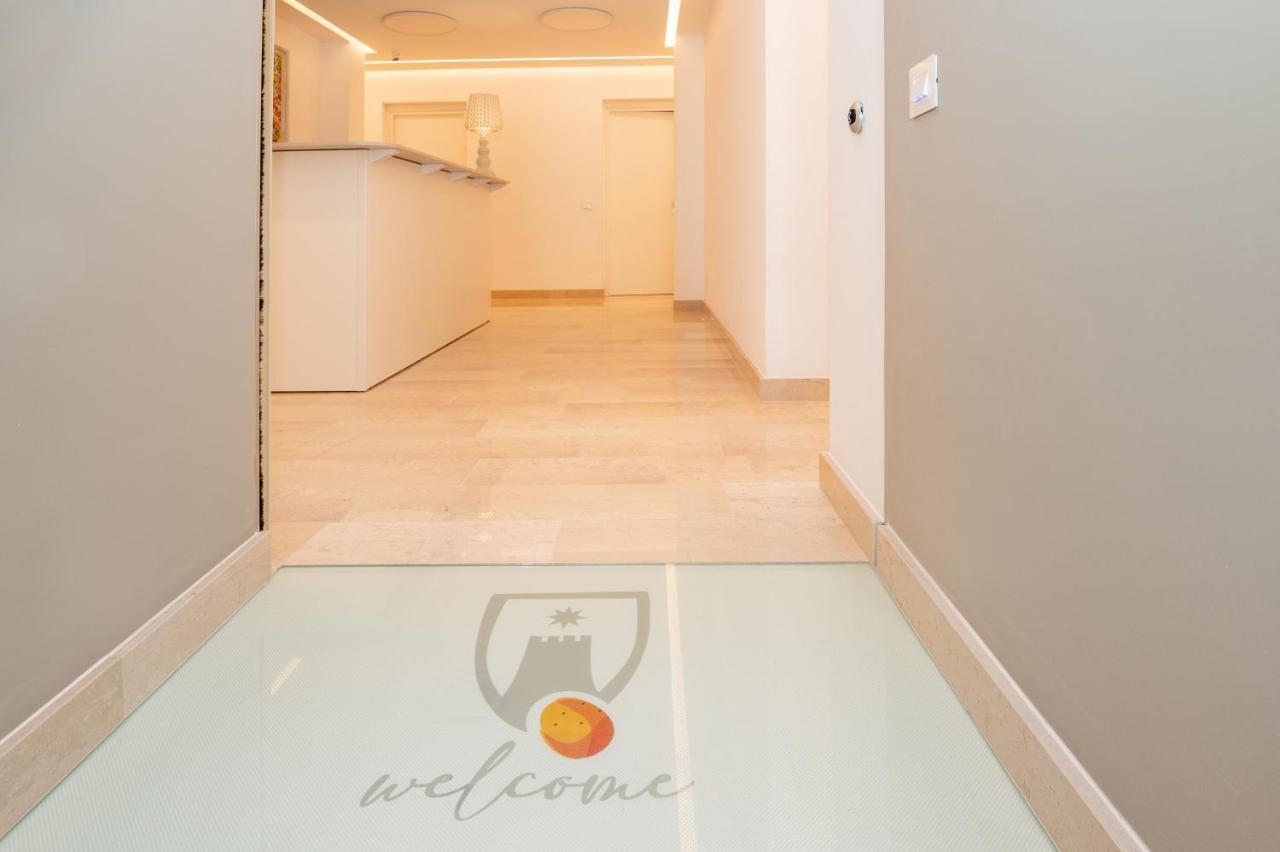 Agora Vieste Rooms & Apartments المظهر الخارجي الصورة