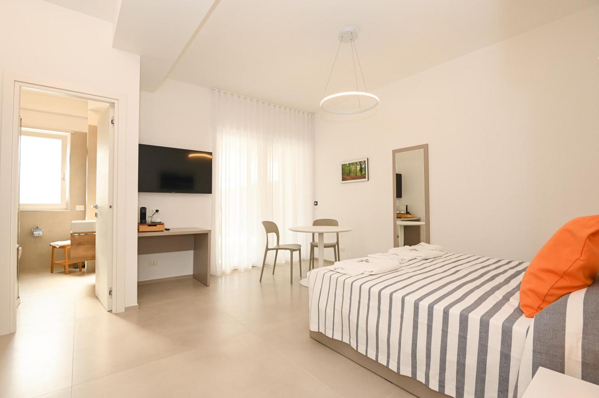 Agora Vieste Rooms & Apartments المظهر الخارجي الصورة